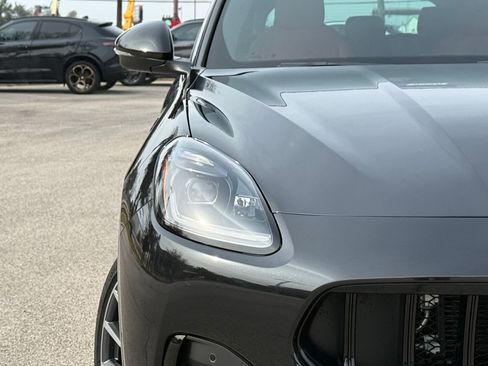 New 2026 Maserati Grecale Modena image 5