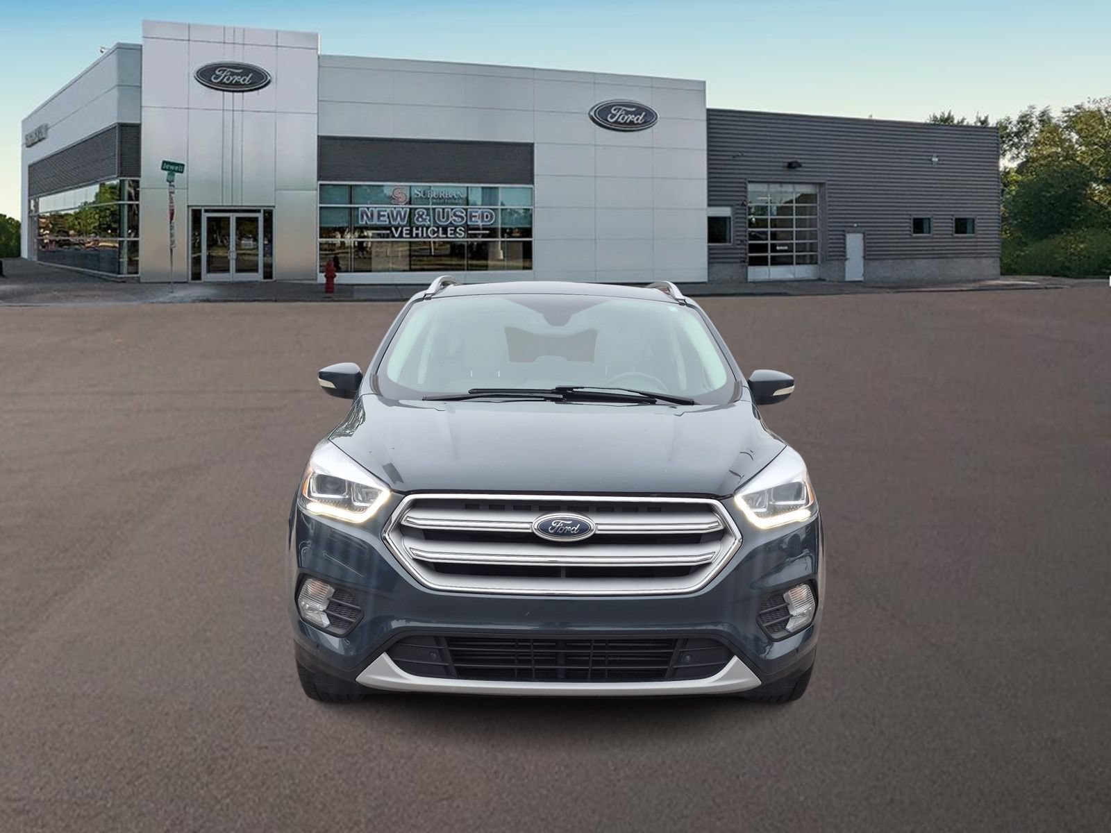 Used 2019 Ford Escape Titanium AWD/4WD image 3