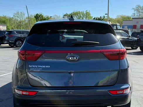 Used 2018 Kia Sportage LX image 14