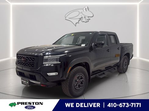 Used 2023 Nissan Frontier PRO-4X w/ Pro Convenience Package AWD/4WD image 1