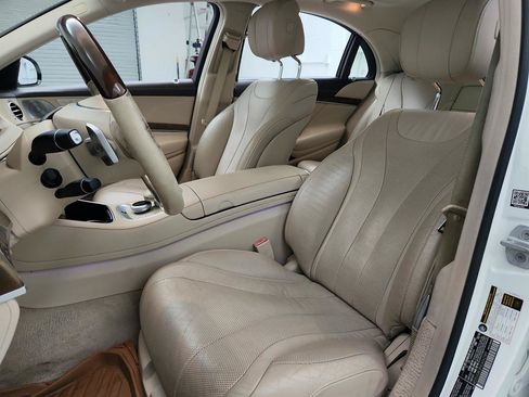 Used 2014 Mercedes-Benz S 550 Sedan image 14