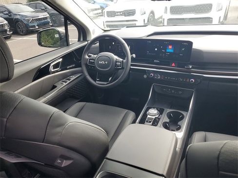 New 2026 Kia Carnival SX Prestige image 13