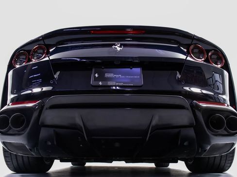 Certified 2023 Ferrari 812 GTS RWD image 23