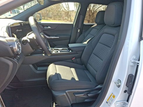 New 2026 Chevrolet Equinox LT w/ LPO, Floor Liner Package FWD image 14