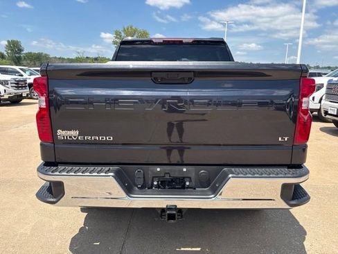 Used 2023 Chevrolet Silverado 1500 LT AWD/4WD image 4