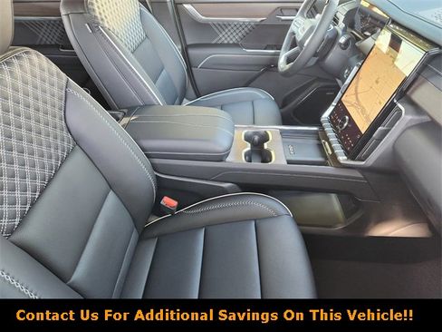 New 2026 GMC Acadia Denali w/ Super Cruise Package image 10