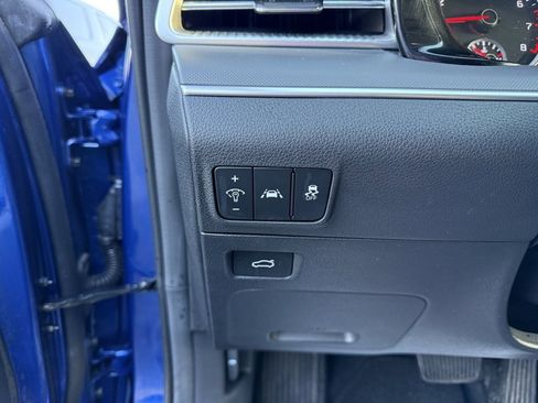 Used 2024 Kia K5 GT-Line w/ GT-Line Premium Package image 17