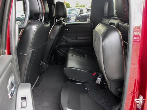 Used 2023 Nissan Frontier PRO-4X w/ Pro-4X Premium Package image 36