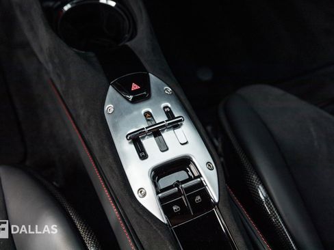 Used 2021 Ferrari SF90 Stradale image 34