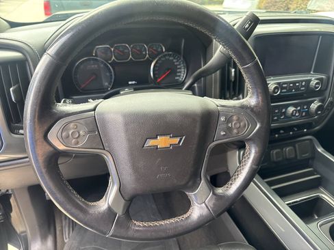 Used 2018 Chevrolet Silverado 1500 LTZ Z71 w/ Redline Edition AWD/4WD image 18