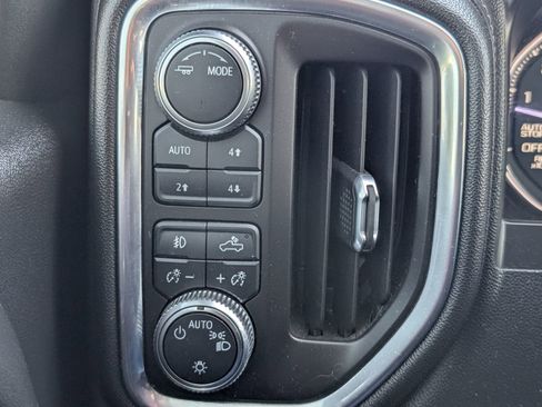 Used 2020 GMC Sierra 1500 Elevation w/ Elevation Value Package image 13