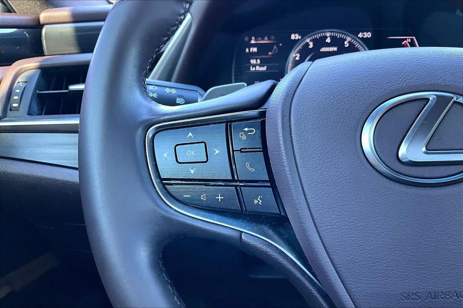 Used 2020 Lexus ES 350 w/ Accessory Package 2 FWD image 22
