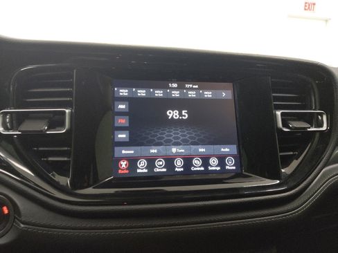 Used 2021 Dodge Durango SXT w/ 3rd Row Seating Group RWD image 25