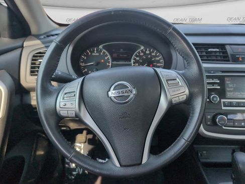 Used 2016 Nissan Altima 2.5 SV FWD image 17