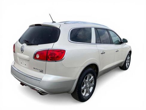 Used 2009 Buick Enclave CXL w/ Driver Confidence Package image 5