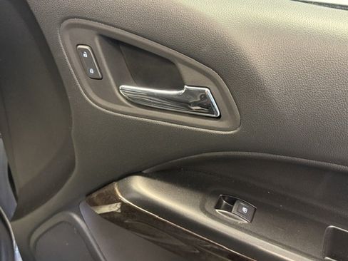 Used 2022 GMC Canyon Elevation w/ Elevation Premium Package AWD/4WD image 31