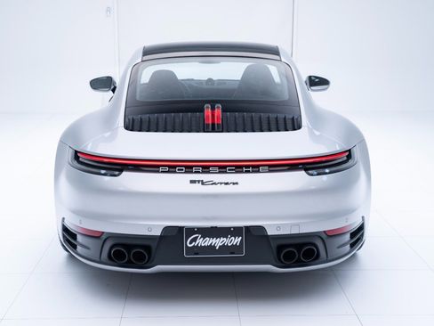 Used 2021 Porsche 911 Carrera image 10