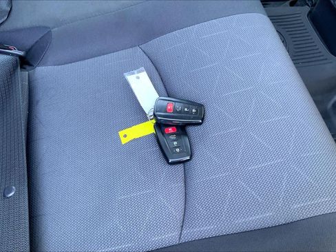 Used 2025 Toyota RAV4 XLE w/ Convenience Package FWD image 14
