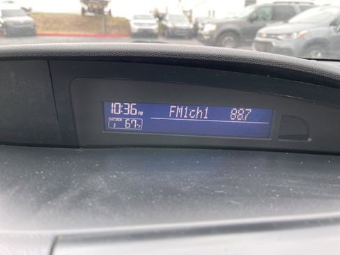 Used 2013 MAZDA MAZDA3 i SV image 17