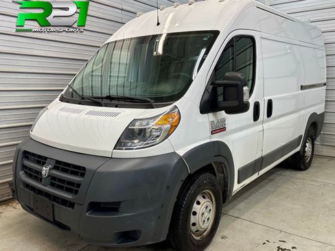 Used 2018 RAM ProMaster 2500 FWD image 1
