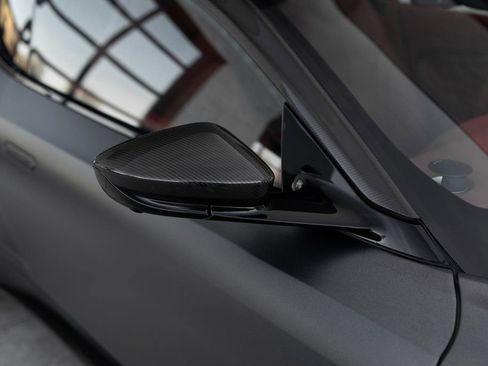 Used 2023 Aston Martin DB11 V12 image 16