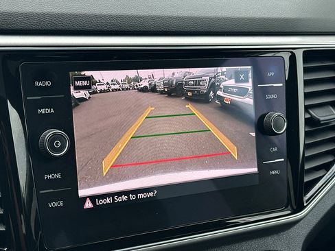 Used 2018 Volkswagen Atlas SEL AWD/4WD image 18