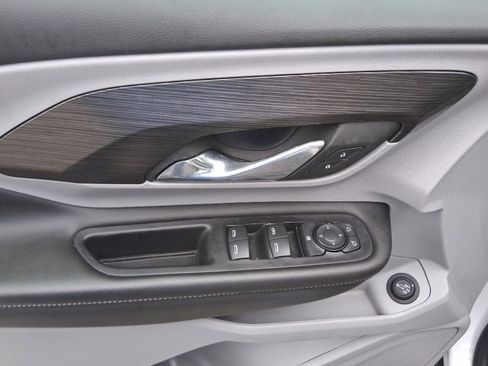 Certified 2023 GMC Terrain SLE w/ Driver Convenience Package image 27