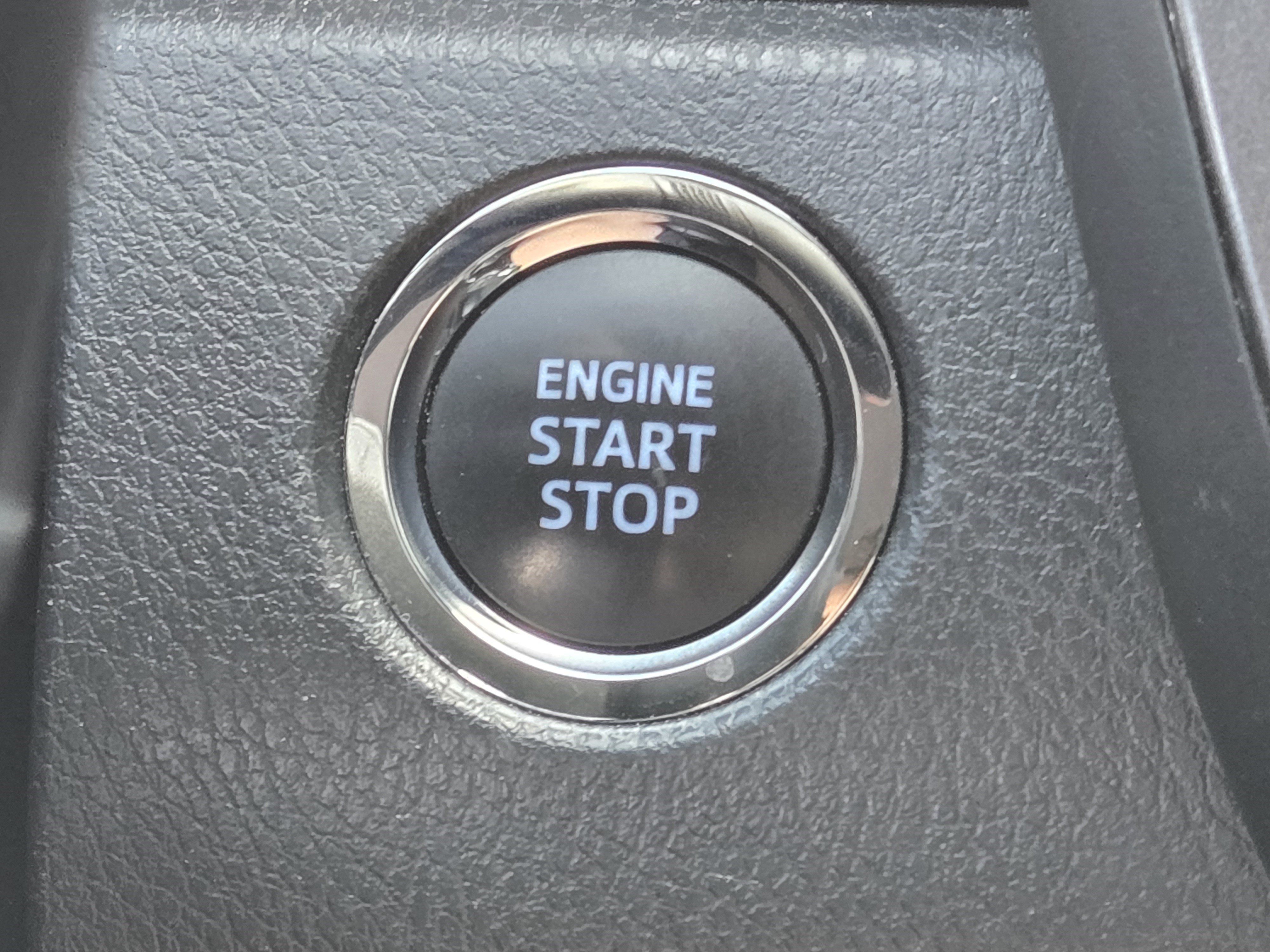 Used 2023 Toyota Camry XLE w/ Navigation Package FWD image 16