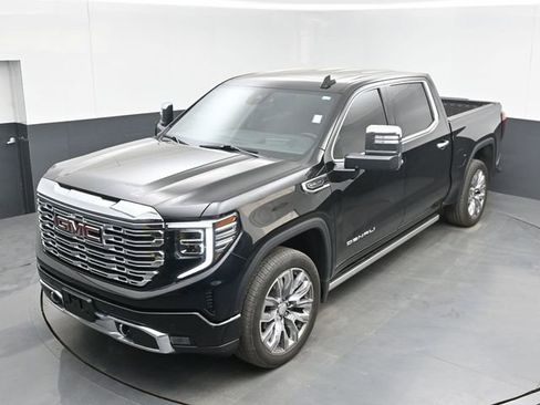 Used 2024 GMC Sierra 1500 Denali w/ Denali Reserve Package image 21