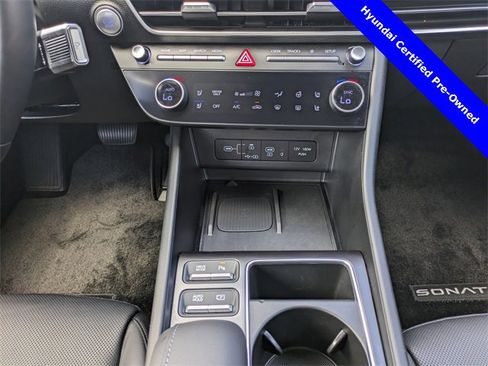 Certified 2025 Hyundai Sonata Limited image 18