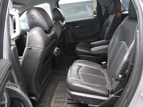 Used 2017 GMC Acadia Limited SLT AWD/4WD image 30