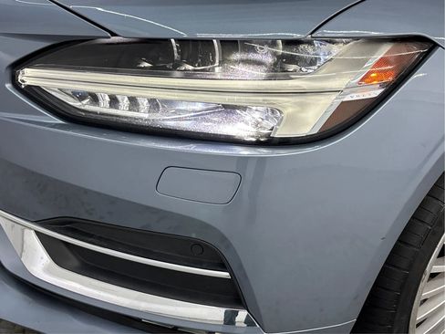 Used 2017 Volvo S90 T6 Inscription w/ Vision Package image 34