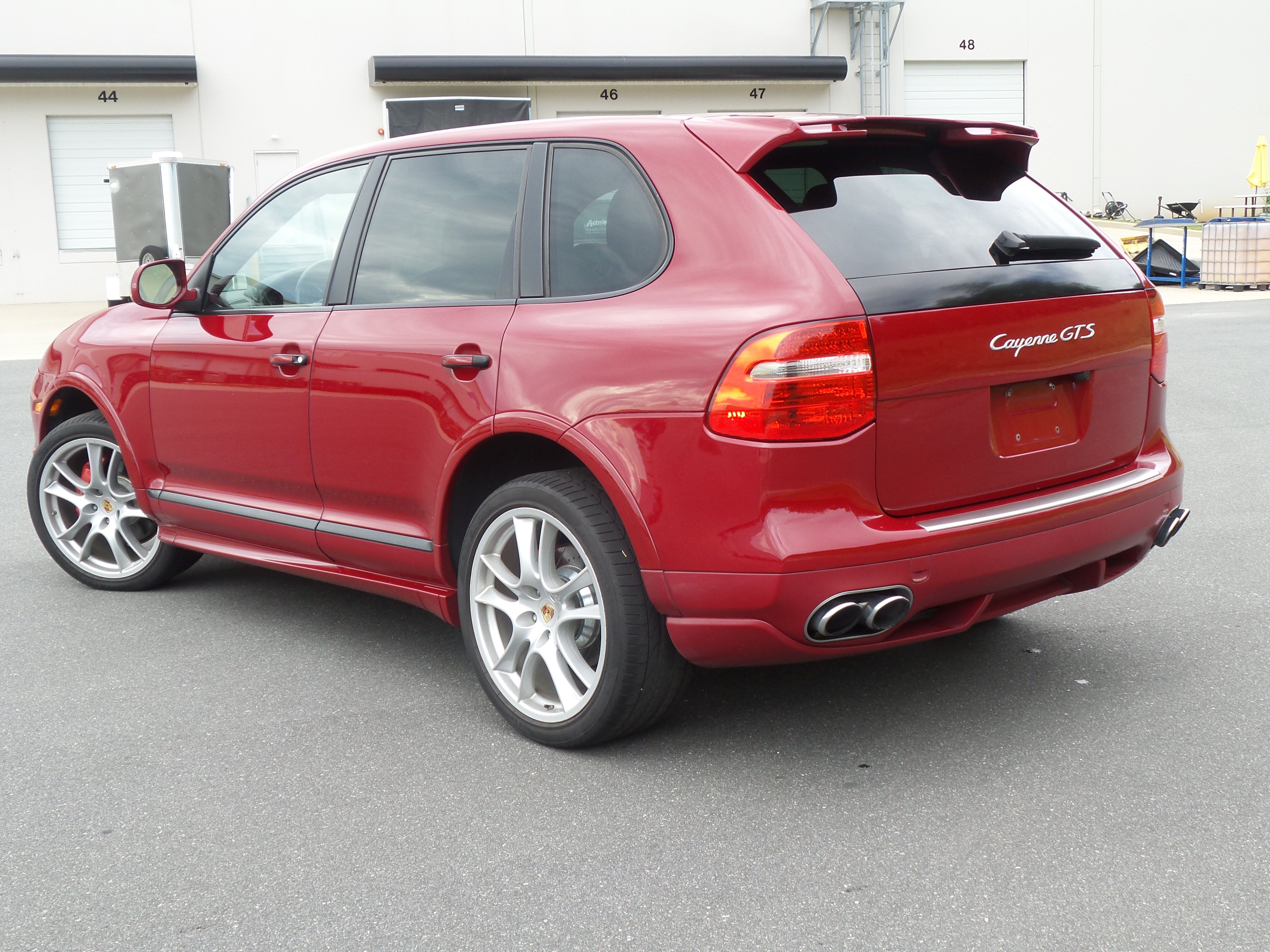Used 2009 Porsche Cayenne GTS AWD/4WD image 5