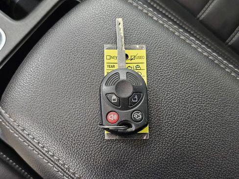 Used 2018 Ford Escape SEL FWD image 32