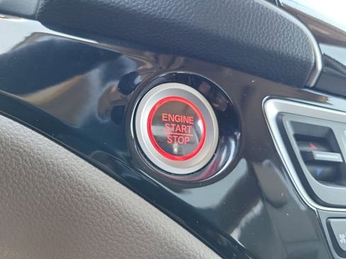 Certified 2022 Honda Pilot Elite image 22