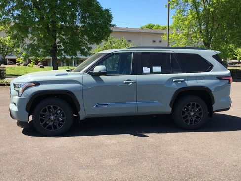New 2026 Toyota Sequoia Platinum AWD/4WD image 3