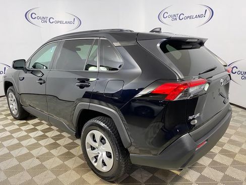 Used 2019 Toyota RAV4 LE w/ All Weather Liner Package AWD/4WD image 4
