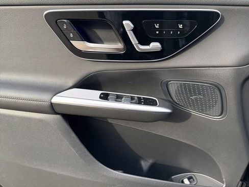 New 2026 Mercedes-Benz GLC 300 4MATIC image 17