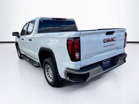 Used 2024 GMC Sierra 1500 Pro w/ Convenience Package image 5