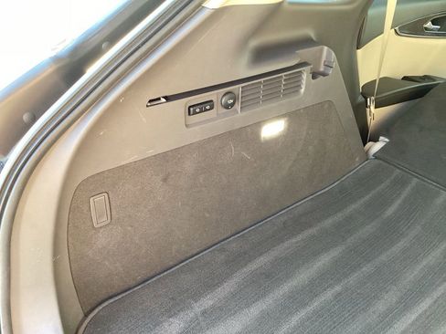 Used 2020 Lincoln Nautilus Reserve w/ Cargo Utility Package image 12