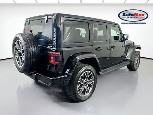 Used 2023 Jeep Wrangler High Altitude image 2