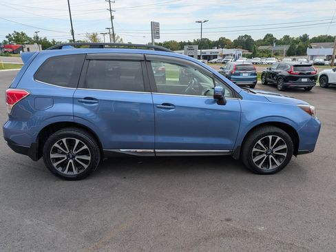 Used 2017 Subaru Forester 2.0XT Touring AWD/4WD image 7