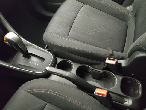 Used 2017 Chevrolet Trax LT FWD image 26