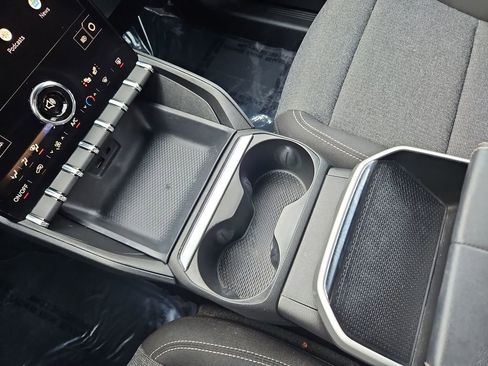 Used 2025 GMC Terrain Elevation image 21