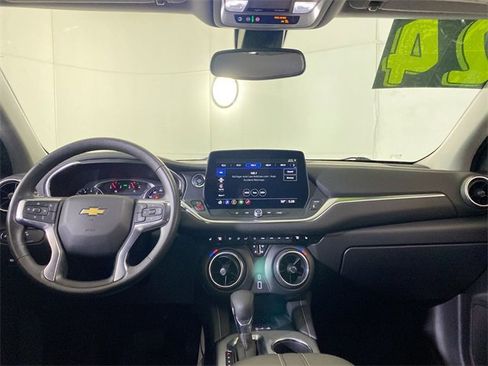 Used 2024 Chevrolet Blazer LT w/ Convenience Package image 10