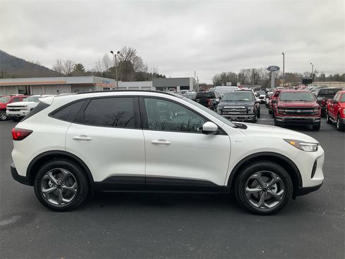 New 2026 Ford Escape ST-Line Select w/ Tech Pack #2 image 4