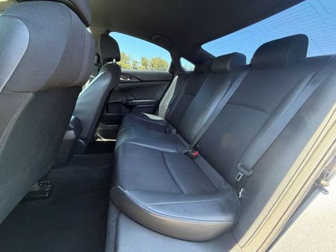 Used 2020 Honda Civic Sport image 23