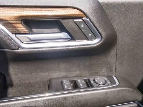 Used 2023 Chevrolet Silverado 1500 LT w/ Convenience Package II image 19