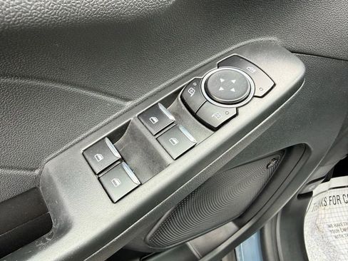 Certified 2023 Ford Escape Platinum w/ Premium Technology Package AWD/4WD image 15