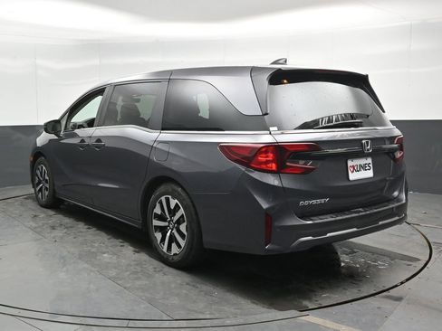 Used 2025 Honda Odyssey EX-L image 8